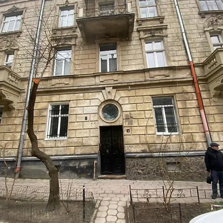 на вулиці кравчука-личаківська бічна Daire