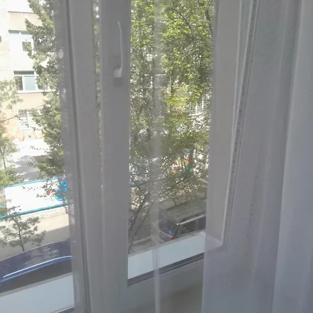 по вулиці академіка кравчука м - початок вулиці личаківської *